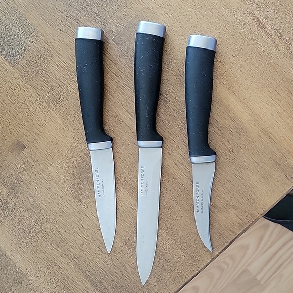 Hampton Forge Knife set - Picture 2 of 3